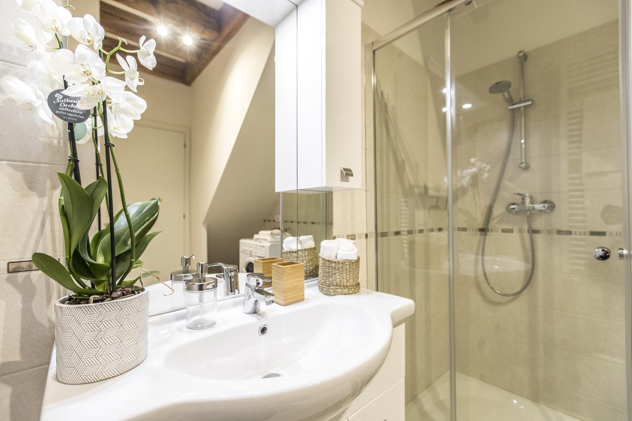 Ca Rezzonico Apartment R&R Venesia Bagian luar foto